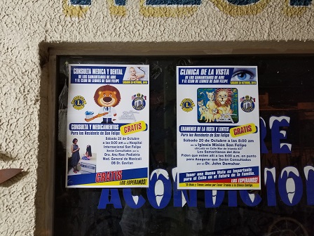 Flyers advertising the free eye and medical clinic in San Felipe